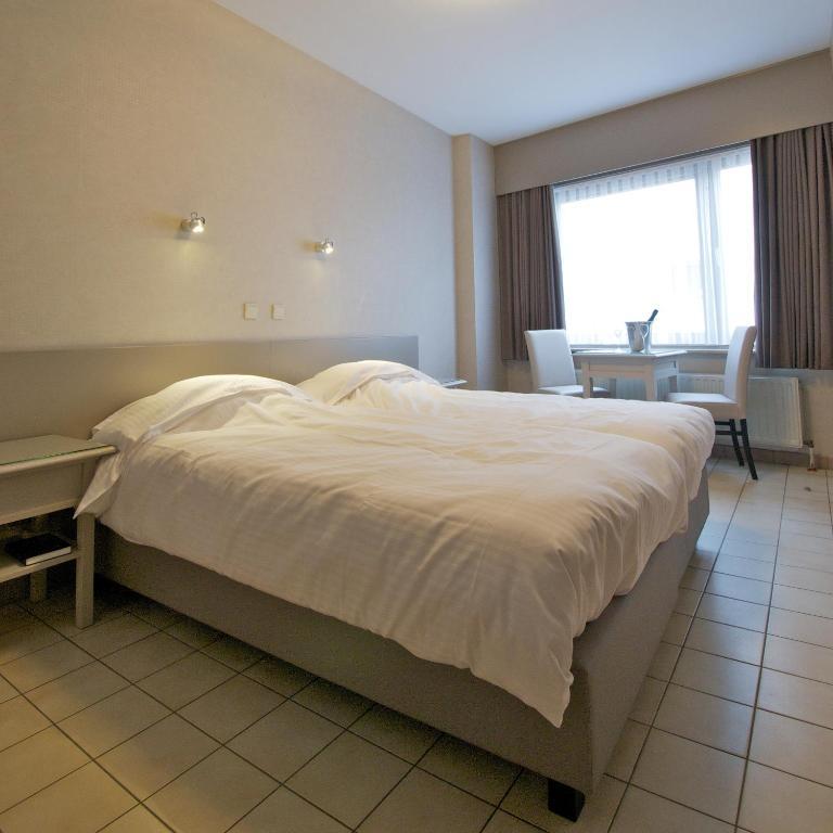 Hotel De Golf Bredene Exterior photo