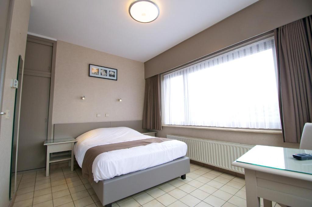 Hotel De Golf Bredene Room photo