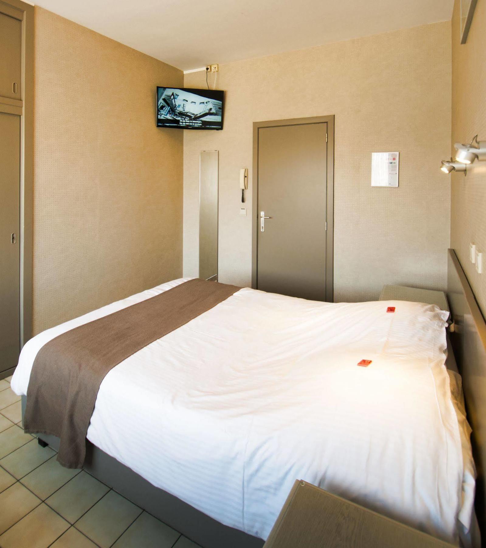 Hotel De Golf Bredene Exterior photo